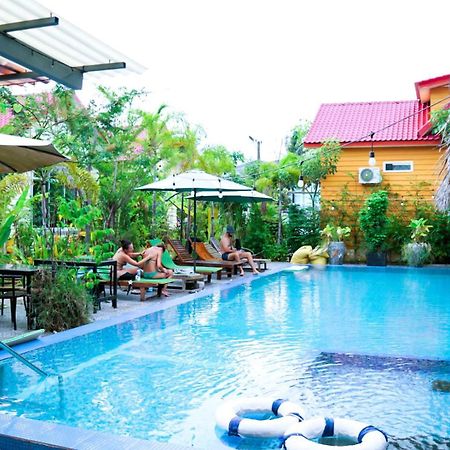 Yellow Star Hostel Kampot Esterno foto