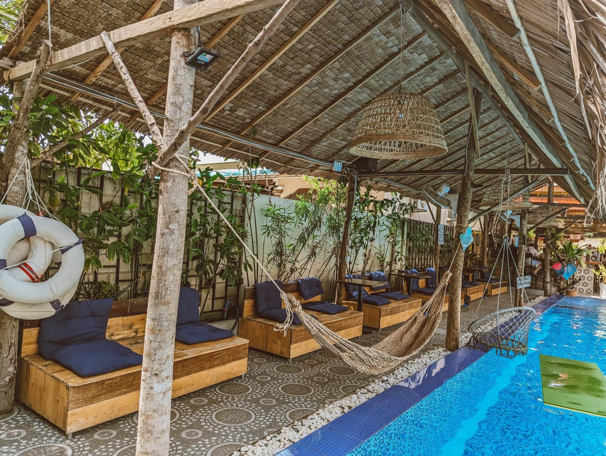 Yellow Star Hostel Kampot Esterno foto