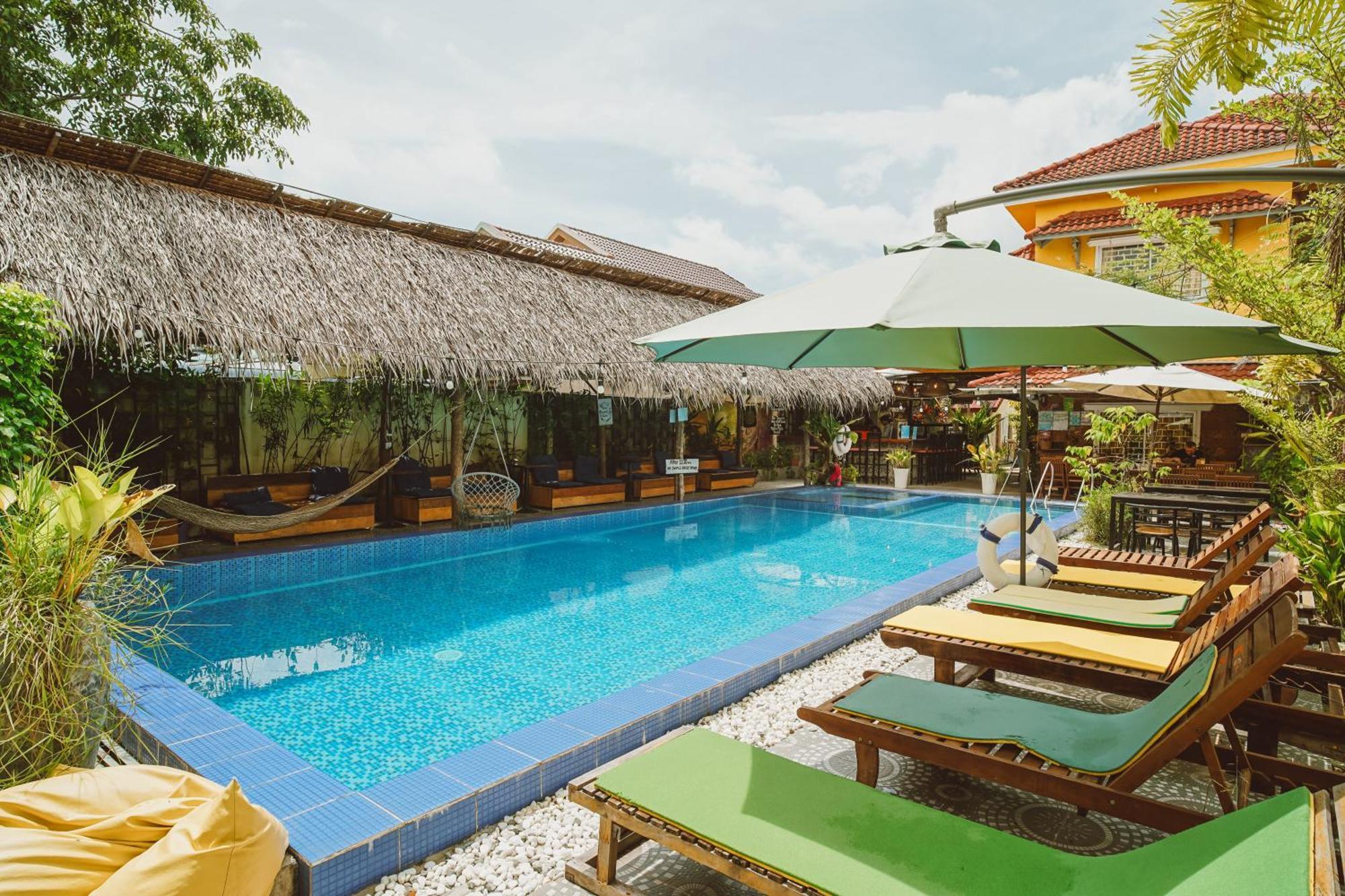 Yellow Star Hostel Kampot Esterno foto