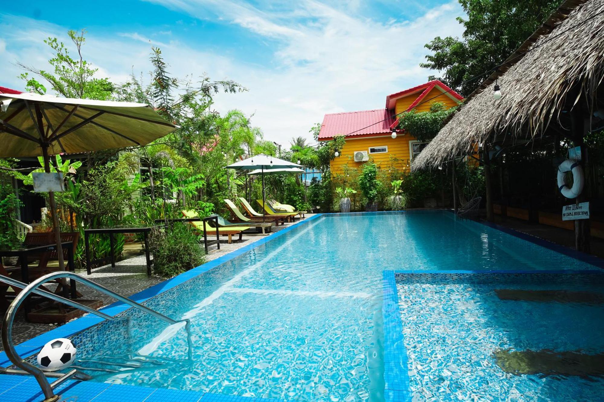 Yellow Star Hostel Kampot Esterno foto