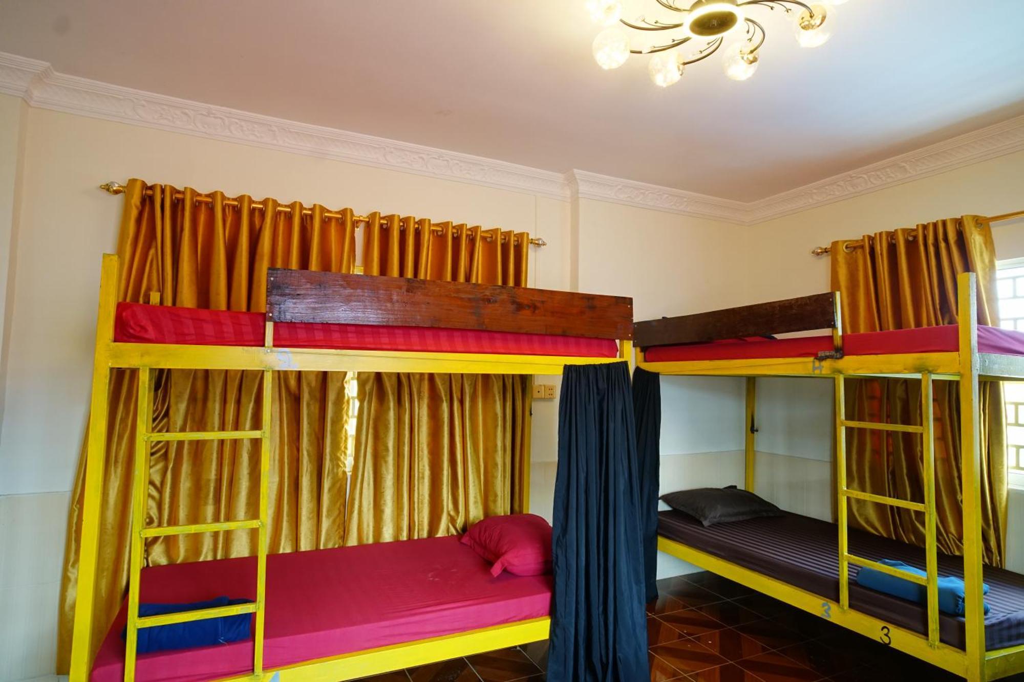 Yellow Star Hostel Kampot Esterno foto